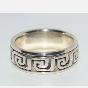 VTG Sterling Greek Key Design Ring
